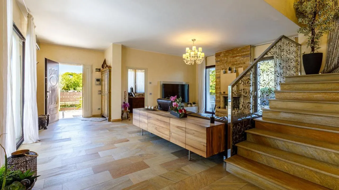 Villa Alais 8, Emma Villas Rimini